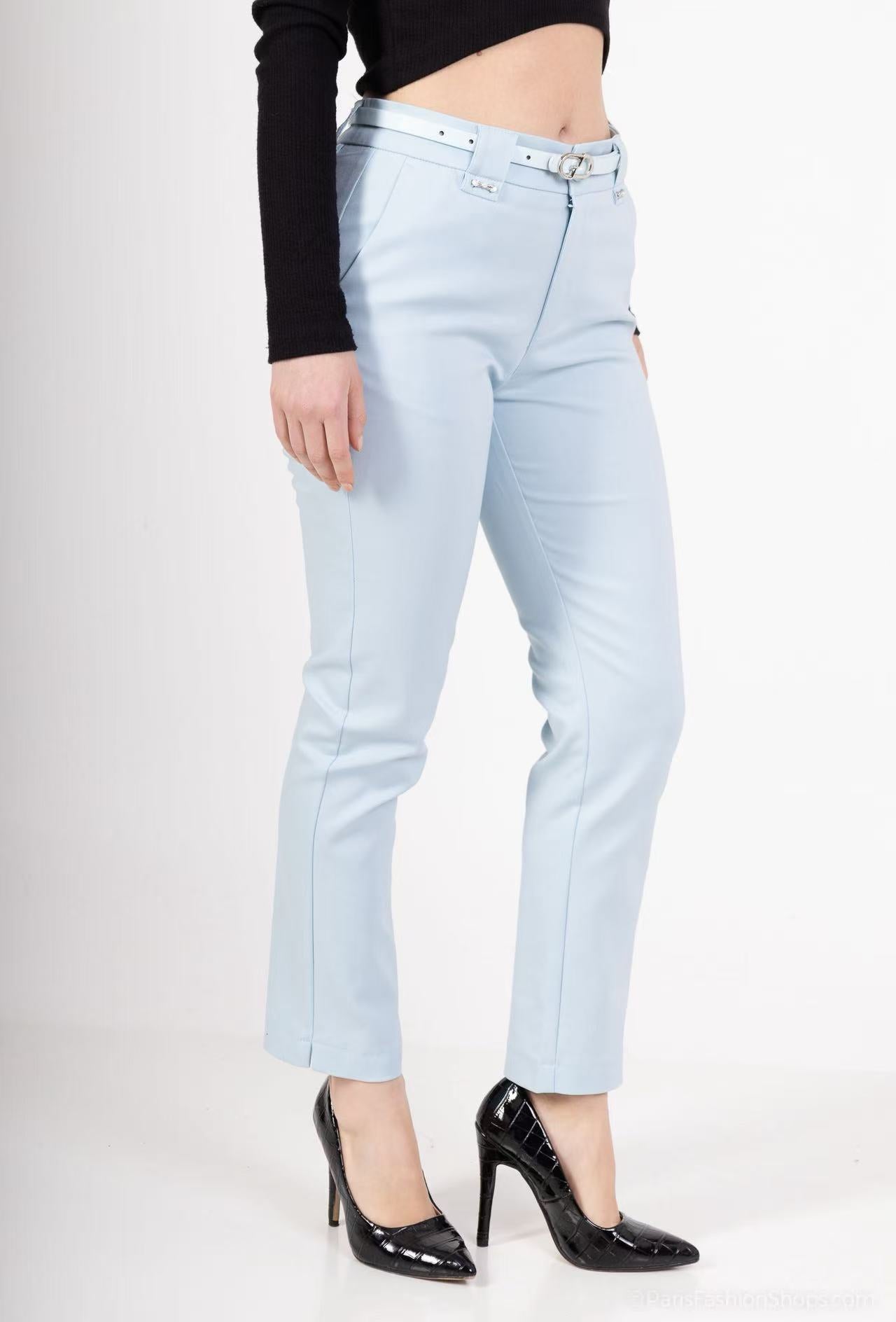 pantalon à cheville coup droit