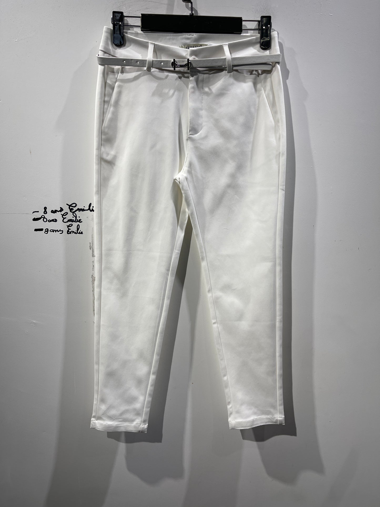 pantalon chino coupe slim avec ceinture