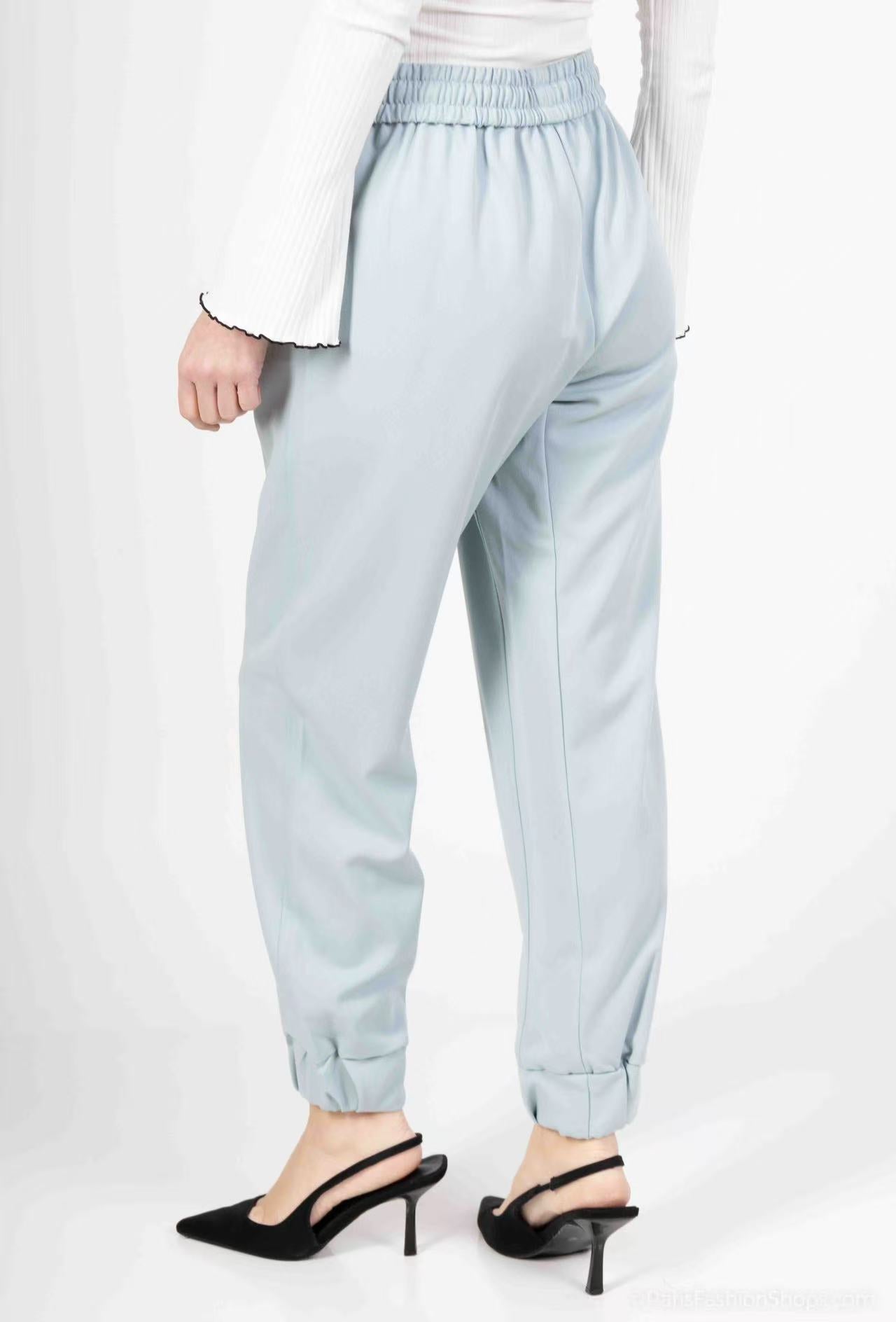 Pantalon avec serage cordon