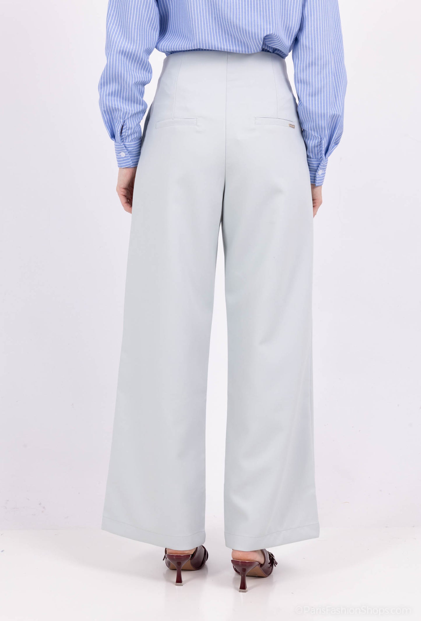 pantalon large avec boutonnage