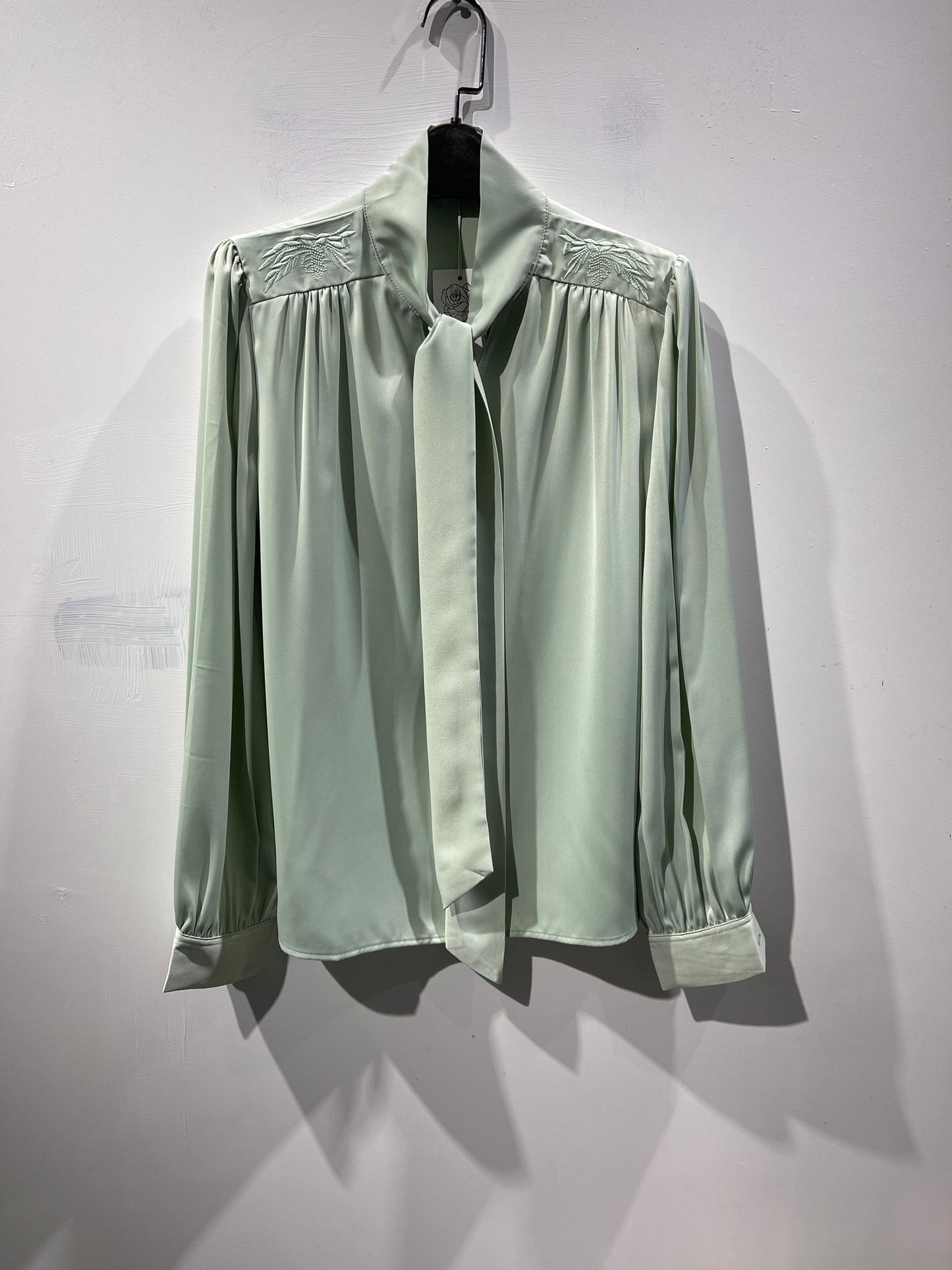chemise