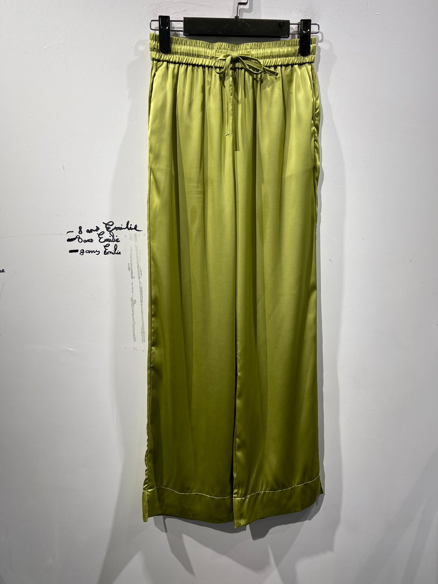 Ensemble satin