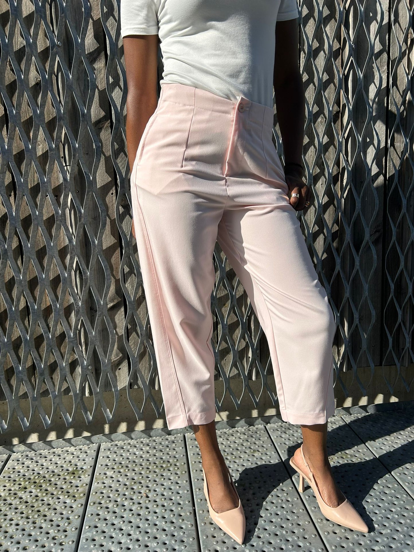 Freesia Pantalon Large Taille Haute Ben Tissu Lisse avec Plis Avant et Bouton à la Taille Style Ajusté Formel