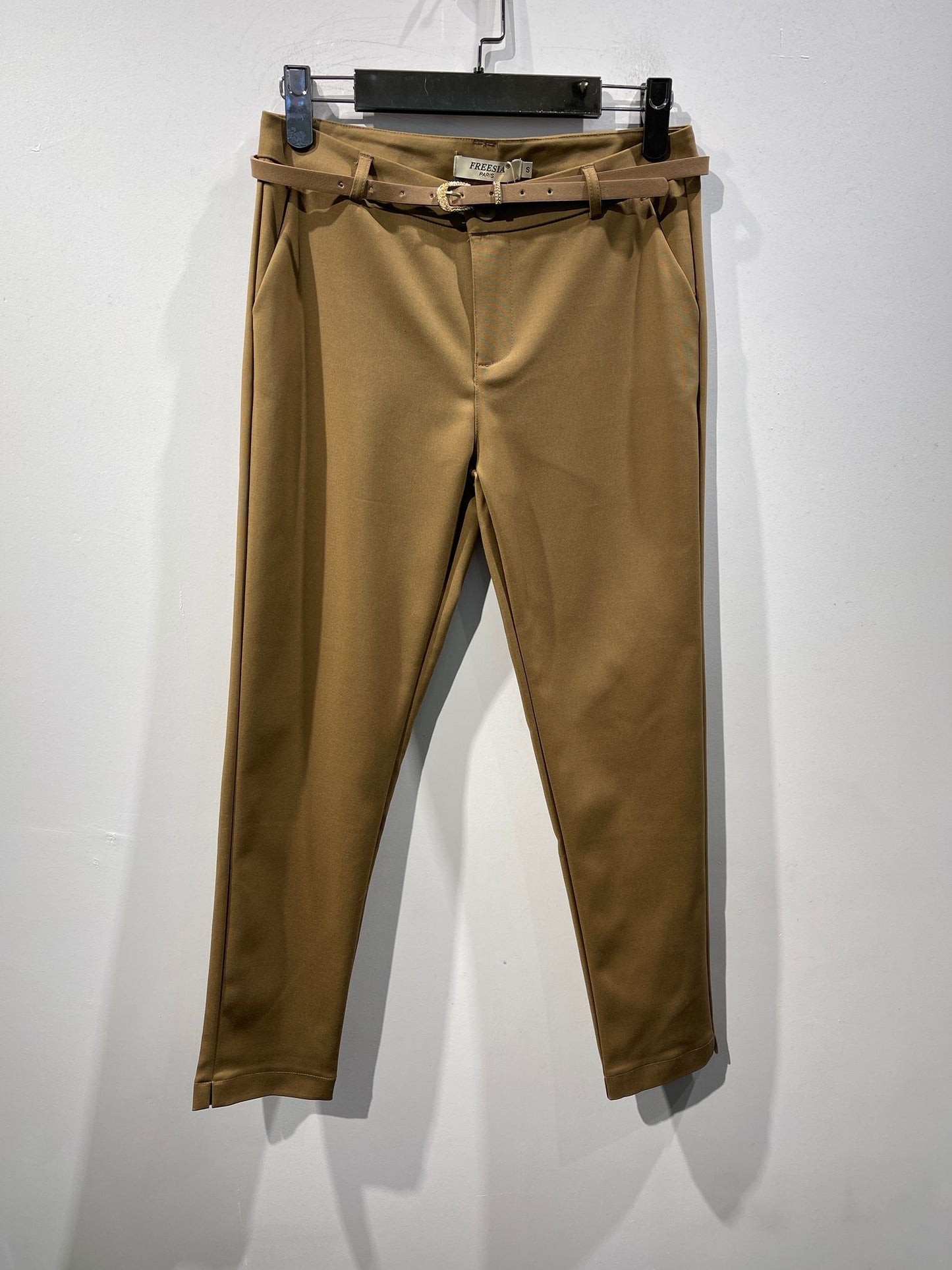 Pantalons chinos slim à cheville avec ceinture