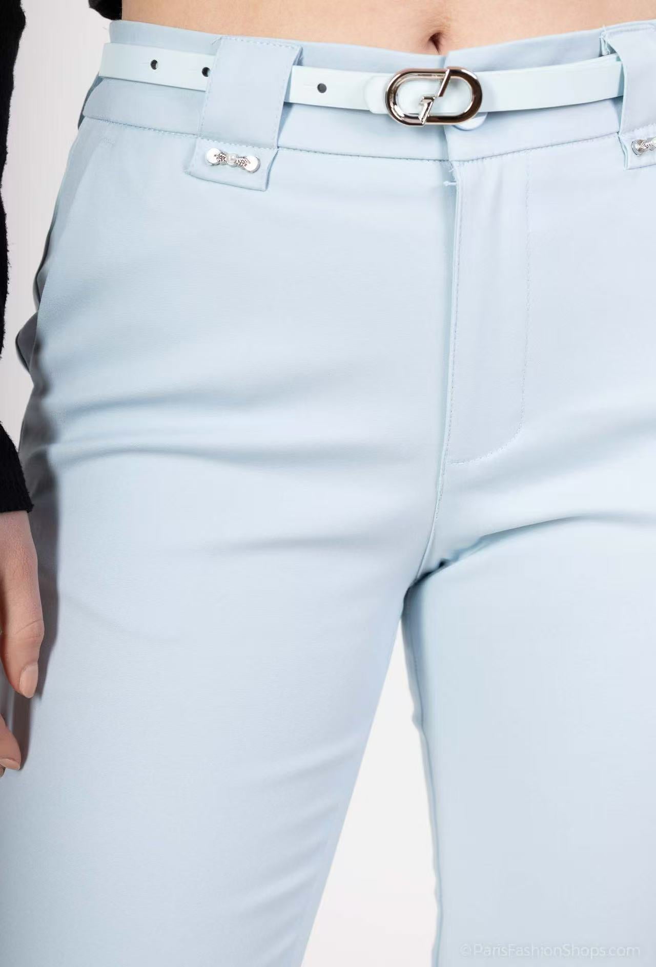 pantalon à cheville coup droit
