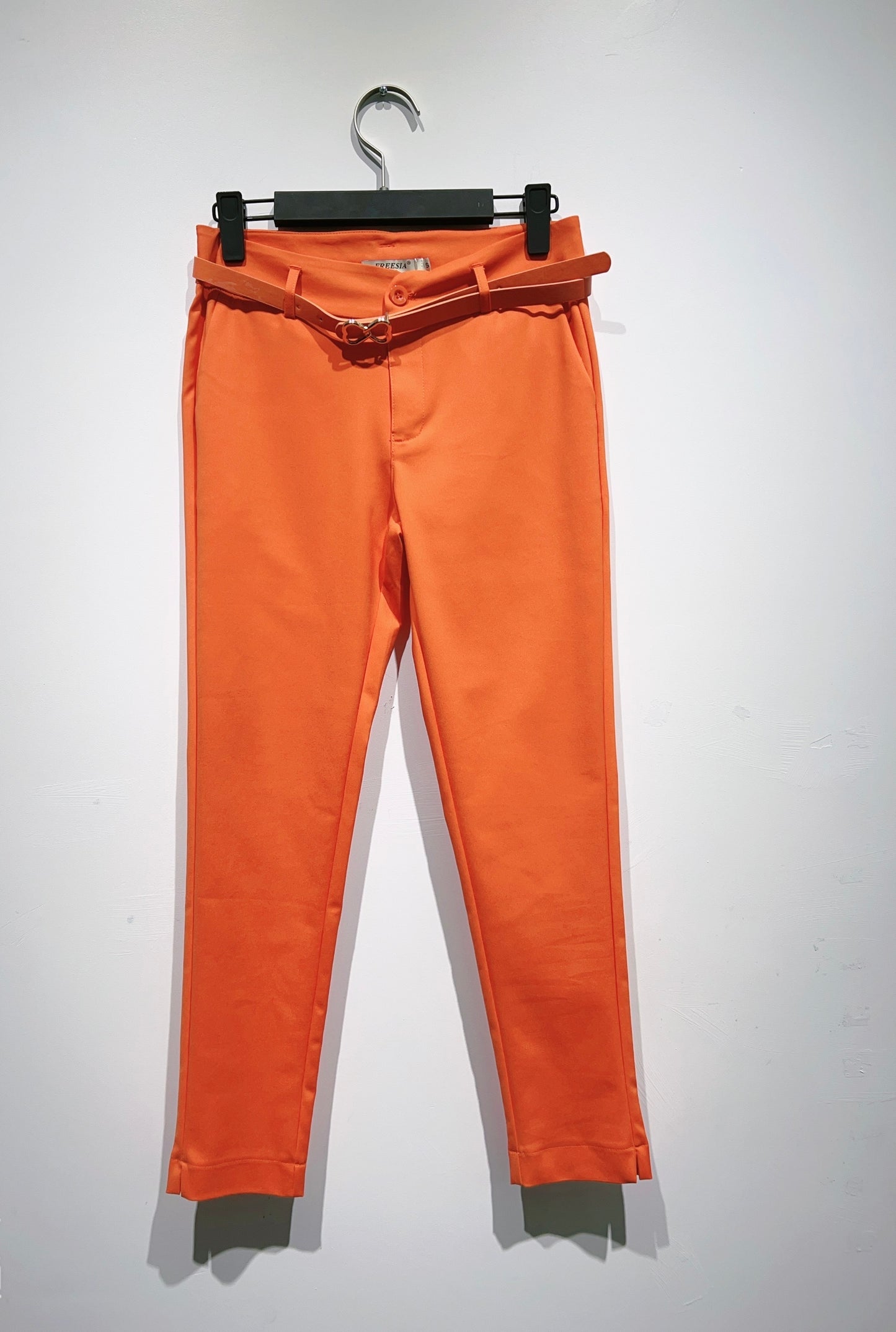 Pantalons chinos slim à cheville avec ceinture
