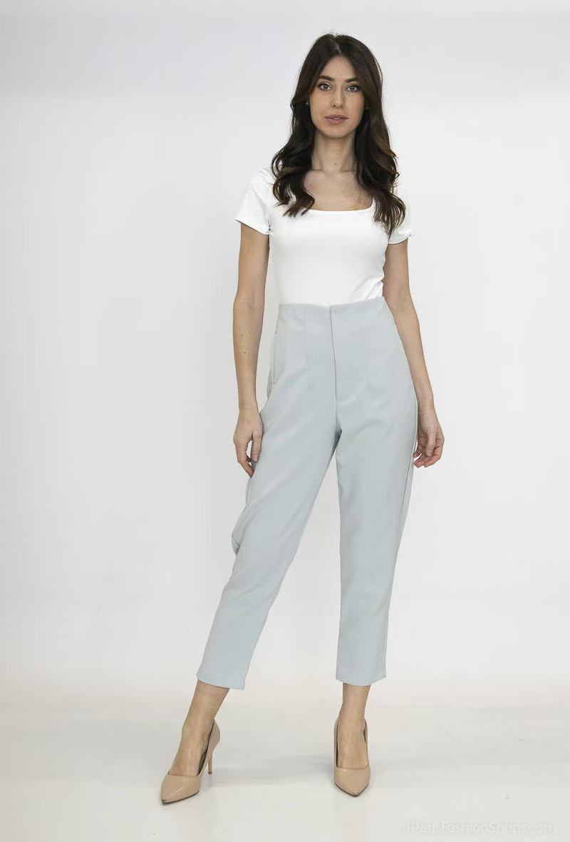 Frenchy pantalon fuselé plissé à plié sur uni