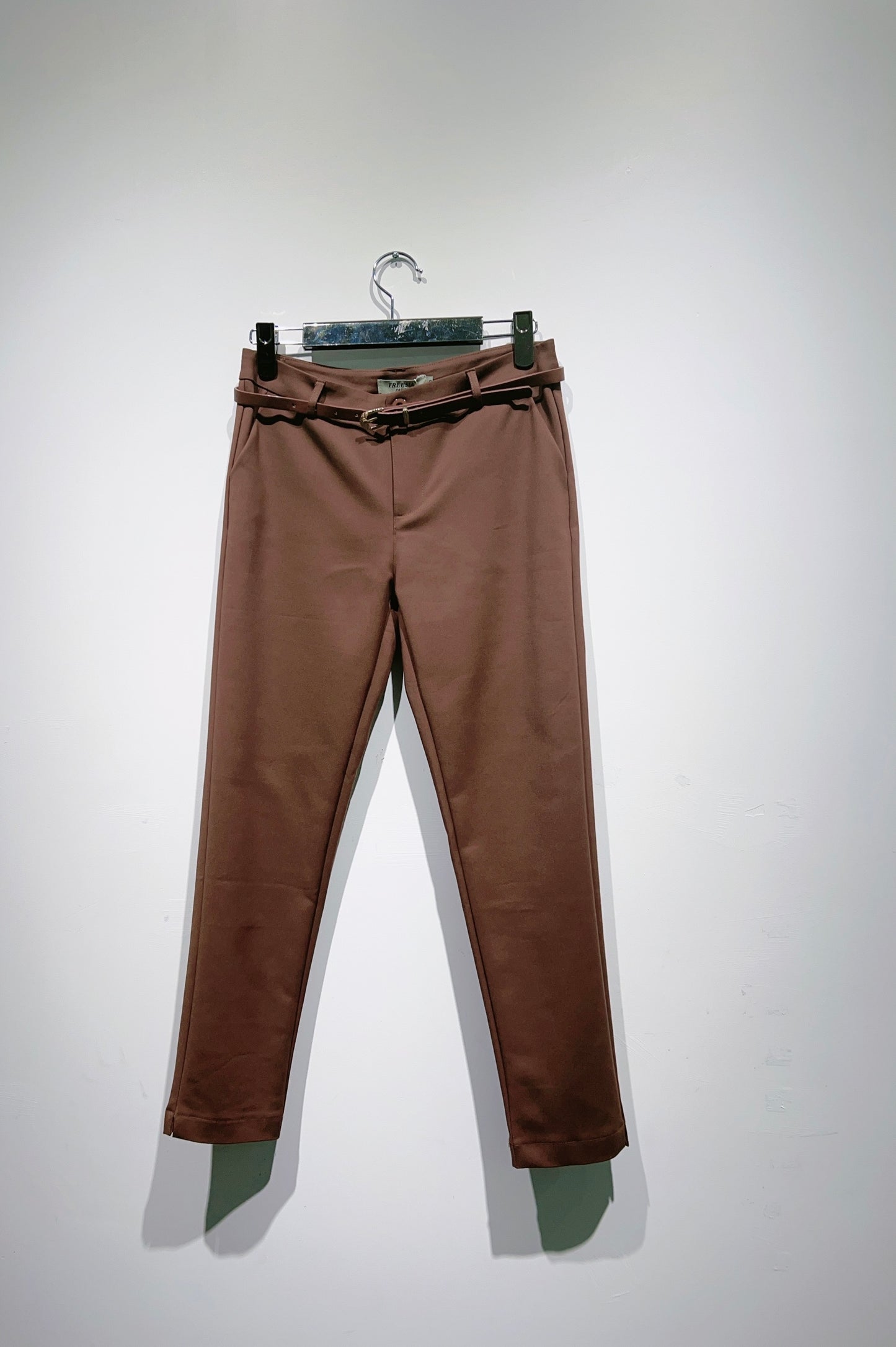 Pantalons chinos slim à cheville avec ceinture