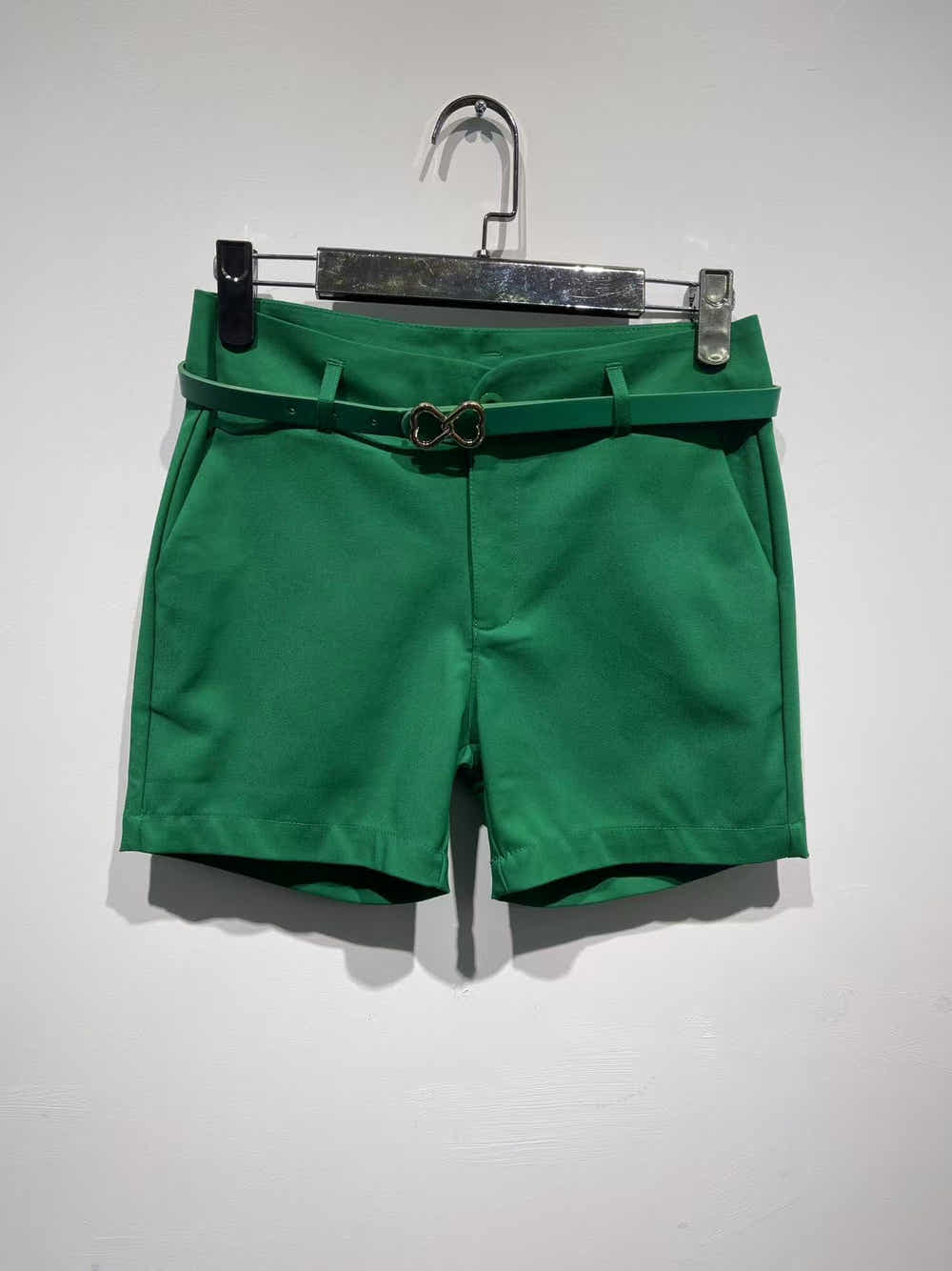 Short slim en couleur grand taille