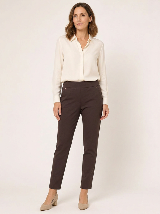 Pantalon femme L318 chocolat studio