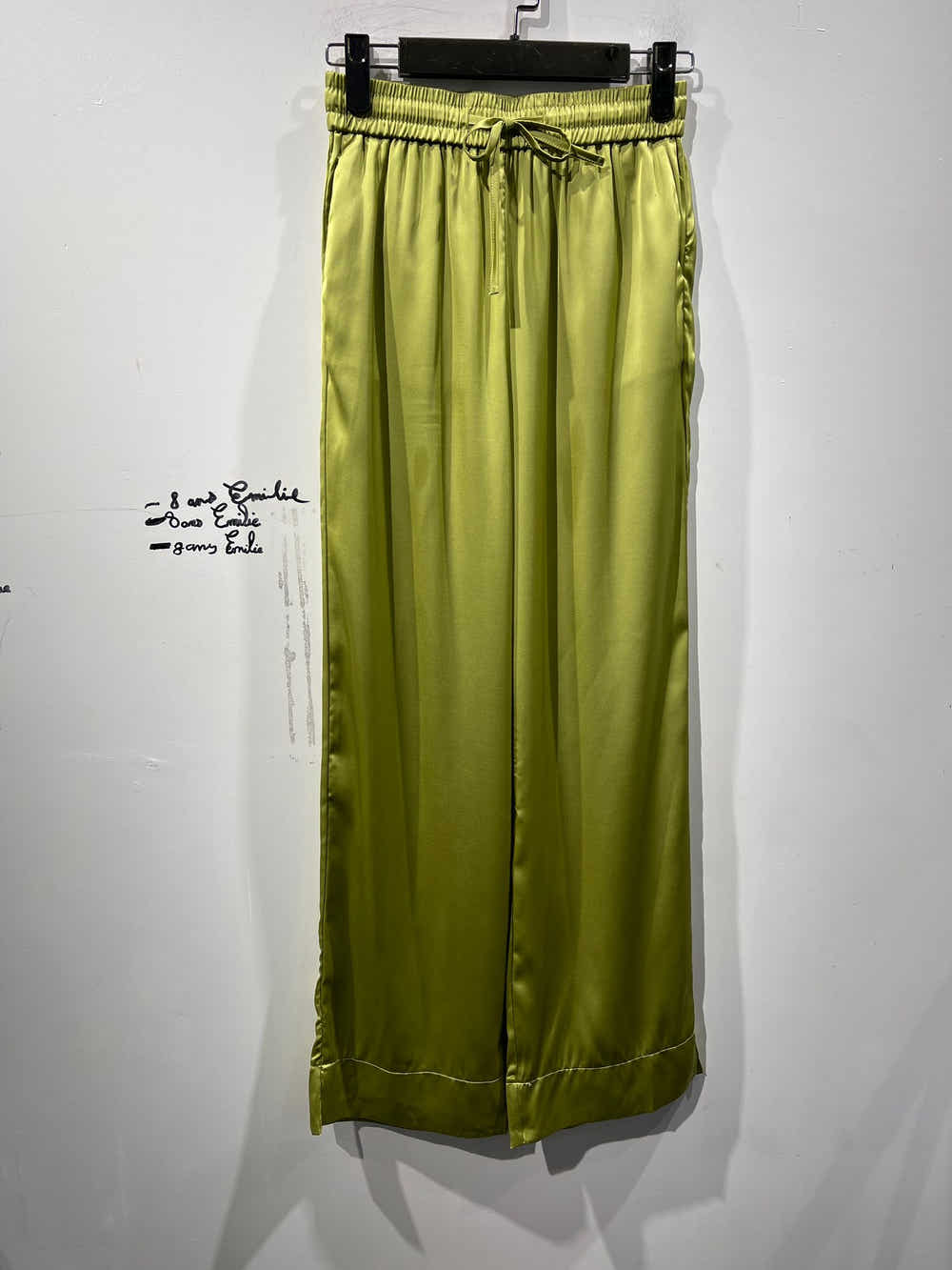 Ensemble satin