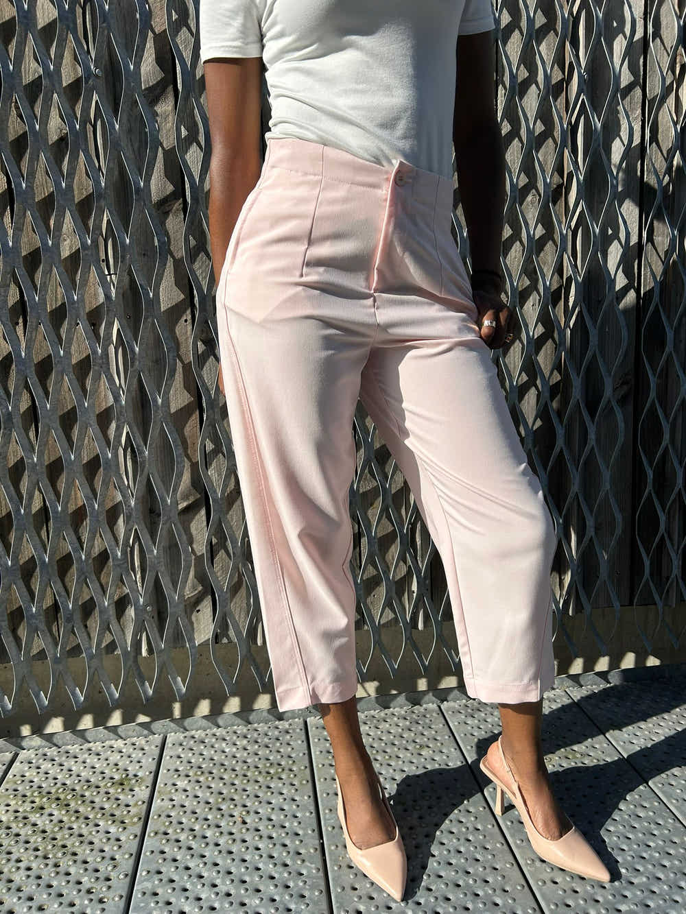 Freesia Pantalon Large Taille Haute Ben Tissu Lisse avec Plis Avant et Bouton à la Taille Style Ajusté Formel