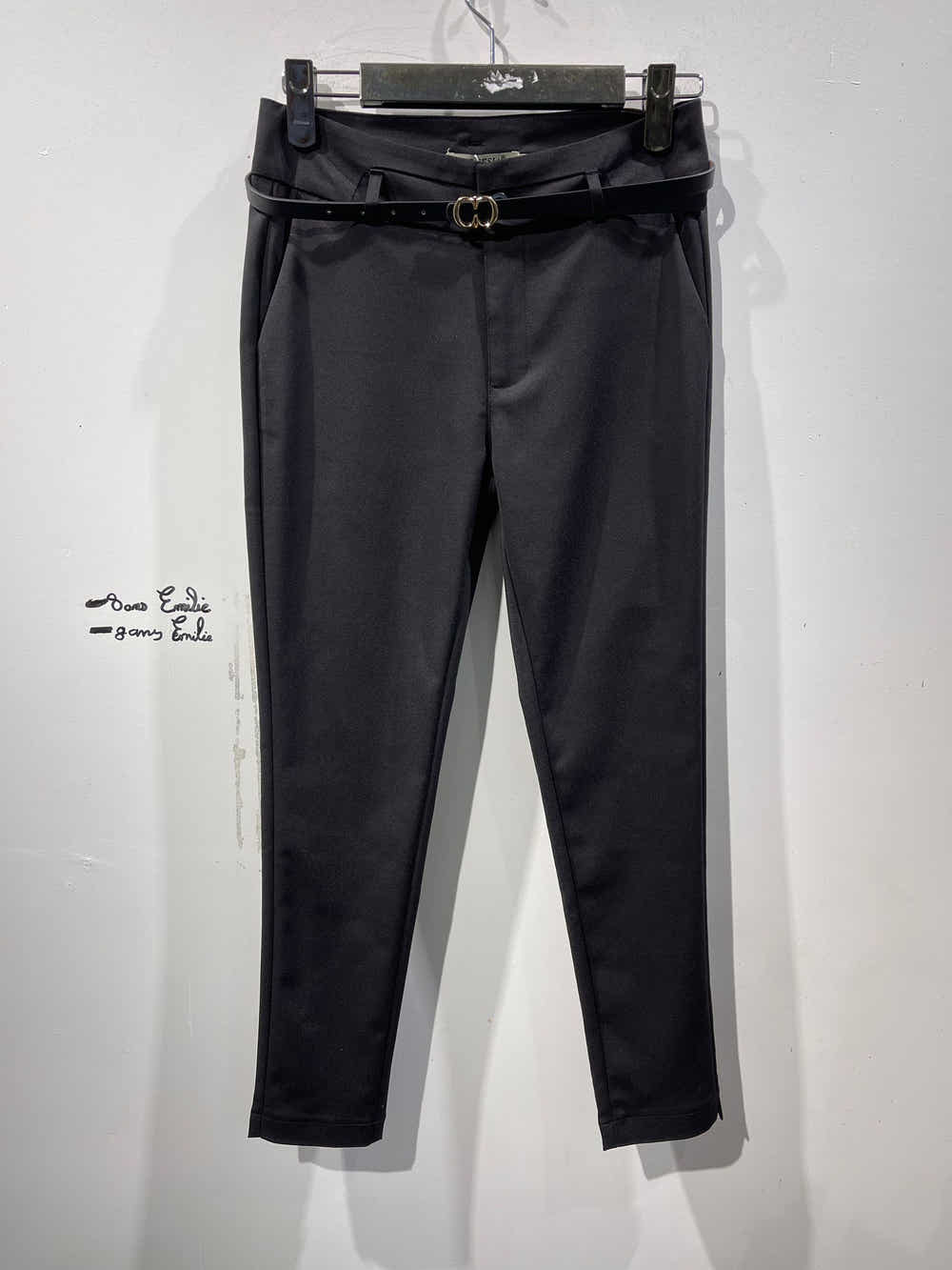 Pantalon chino coupe slim confortable - Magnolia Paris