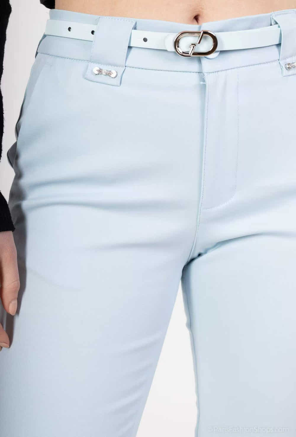 pantalon à cheville coup droit